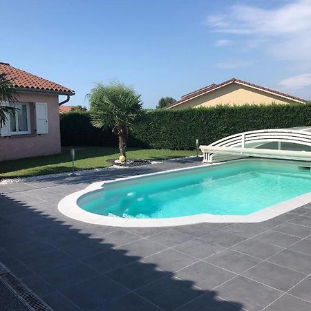 Chambres D'Hotes Chez Florence Montmerle-sur-Saone Luaran gambar