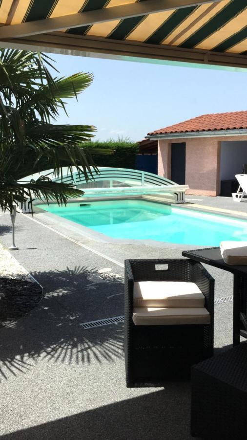 Chambres D'Hotes Chez Florence Montmerle-sur-Saone Luaran gambar